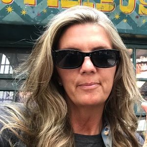 Meet your Posher, Kim